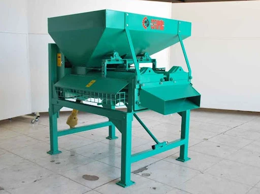 Hulling machine estupina - Gallery image 3