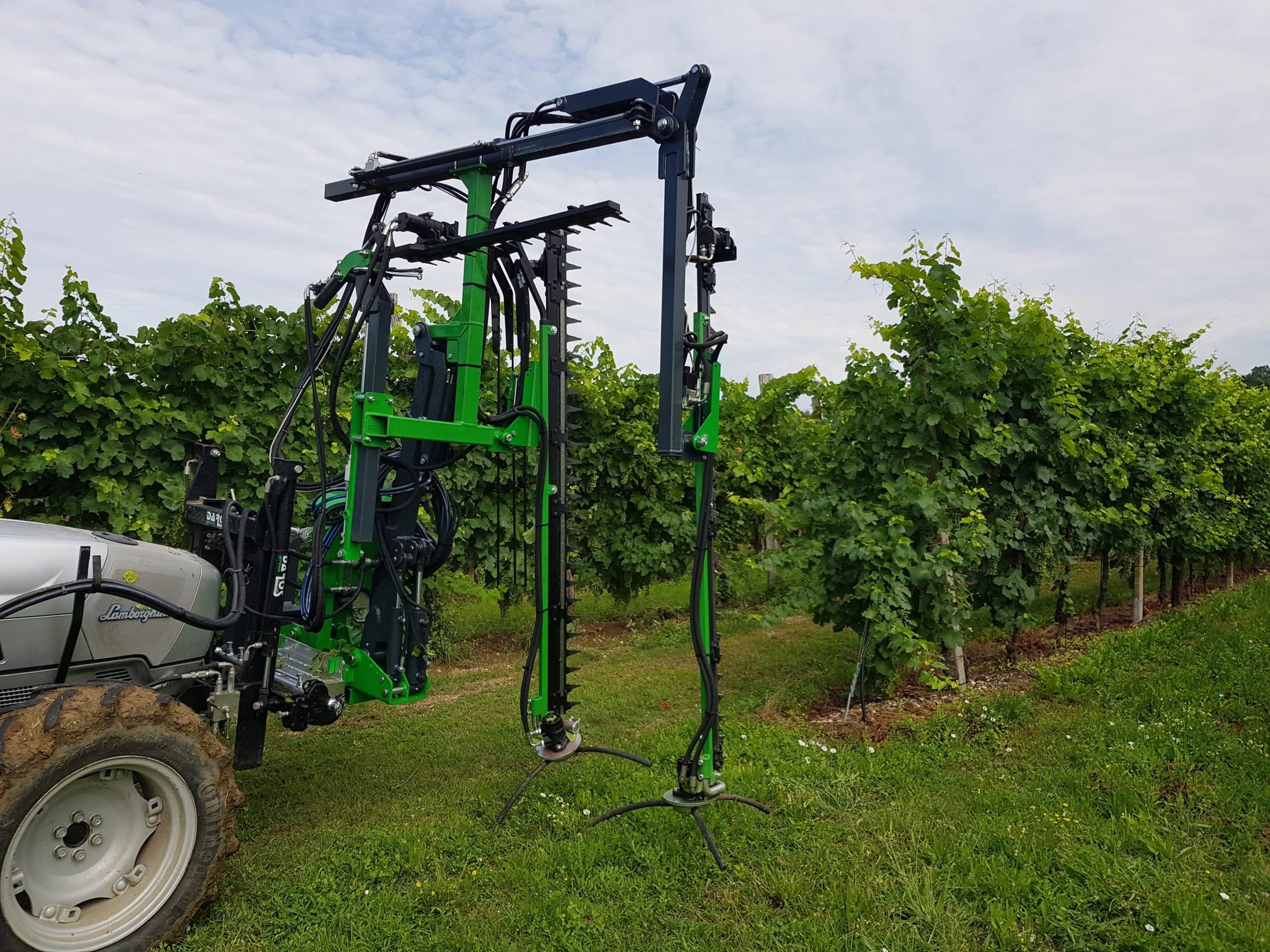 U-shaped pruning machine fama - Gallery image 2