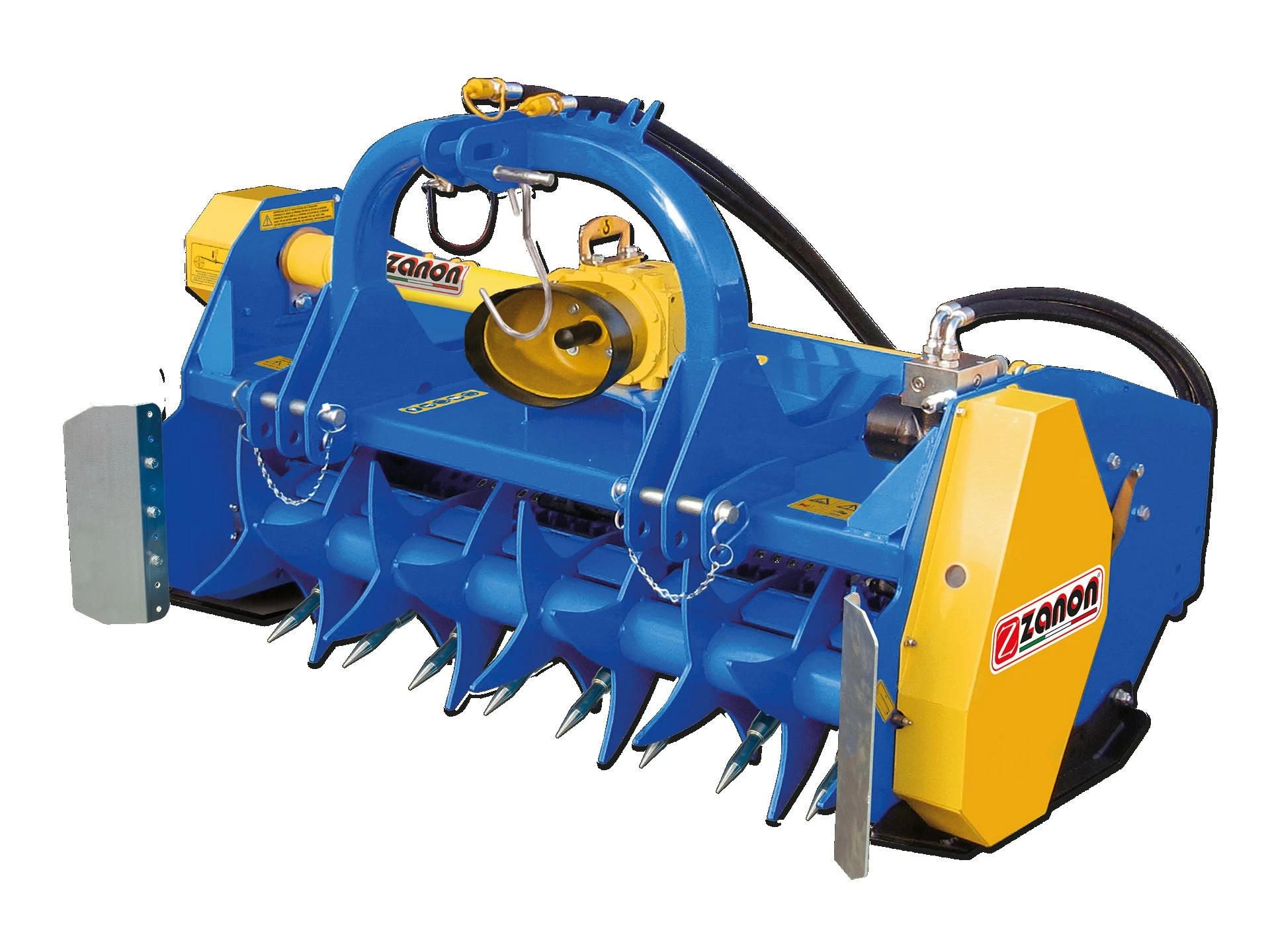 TCK  მულჩერი ნასხალავის დასაქუცმაცებლად.